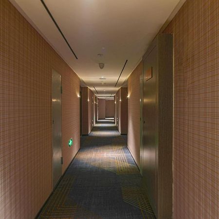 Kasion Pugis Hotel Jivu Kültér fotó