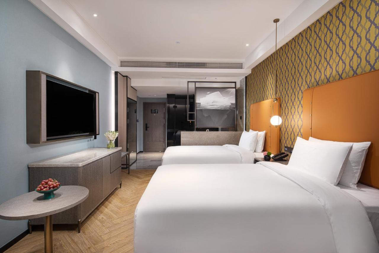Kasion Pugis Hotel Jivu Kültér fotó