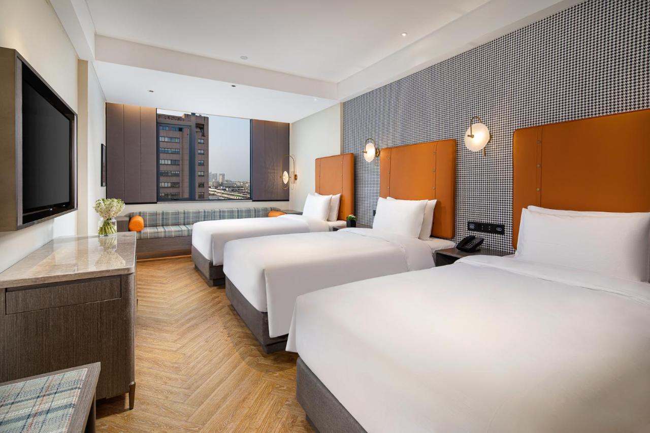 Kasion Pugis Hotel Jivu Kültér fotó