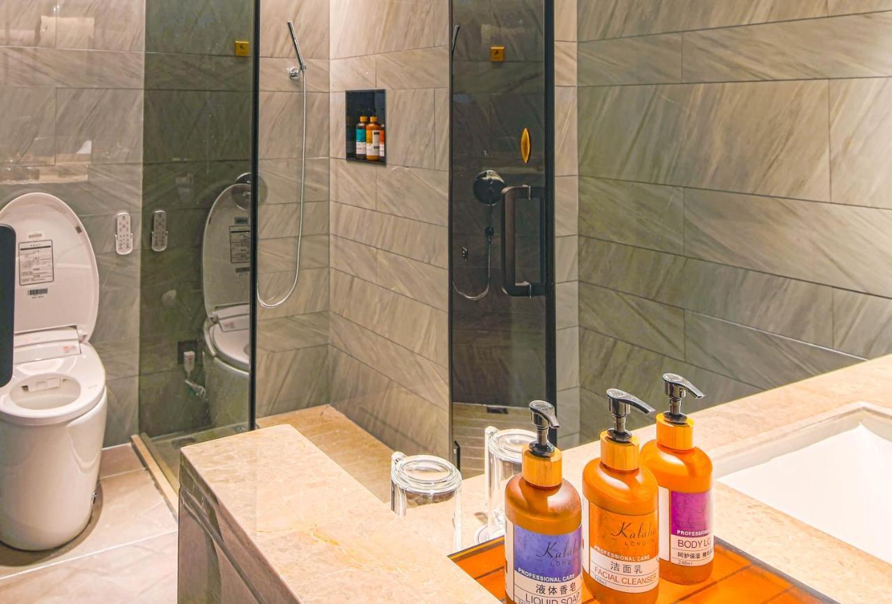 Kasion Pugis Hotel Jivu Kültér fotó
