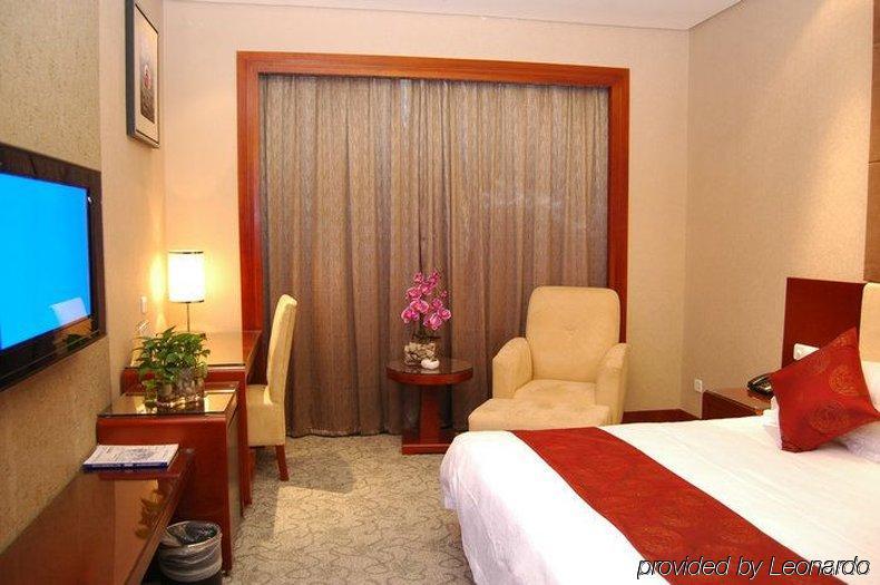Kasion Pugis Hotel Jivu Kültér fotó